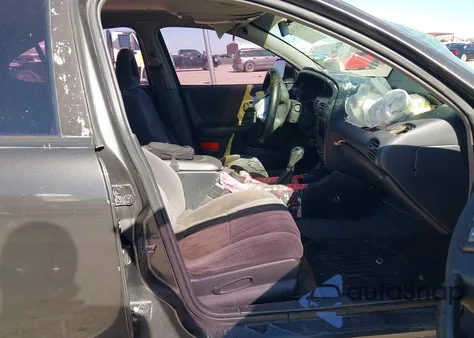 2002 Pontiac Grand Prix Se z USA, uszkodzony, nr VIN 1G2WK52J02F166093